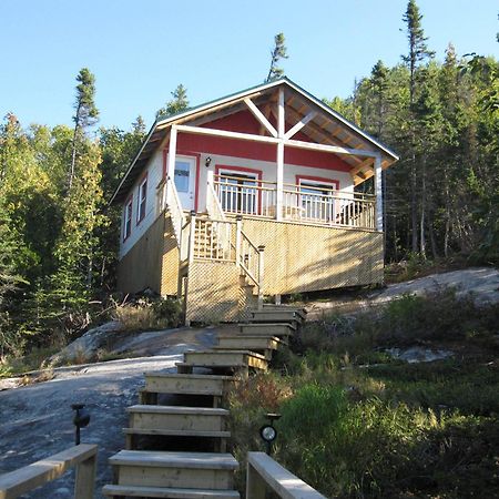 Vila Chalet De La Montagne Tadoussac Exteriér fotografie